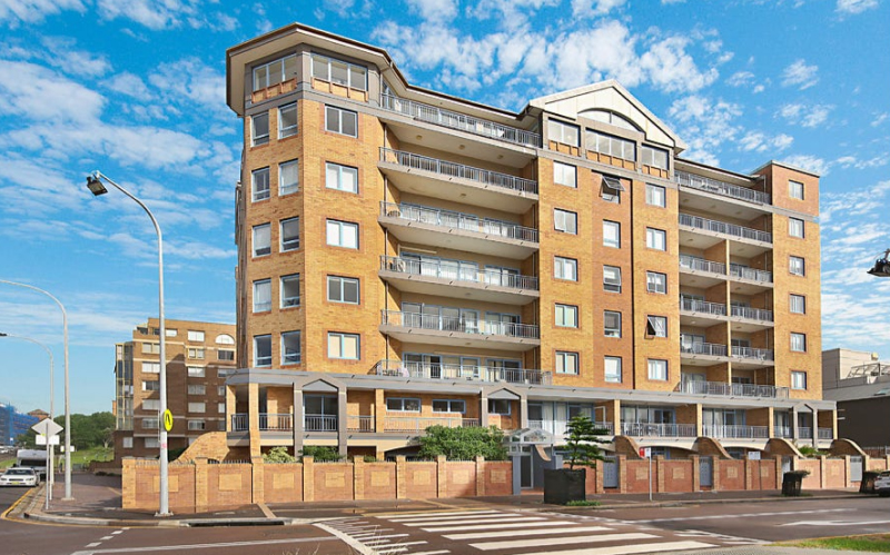 Kingston Apts